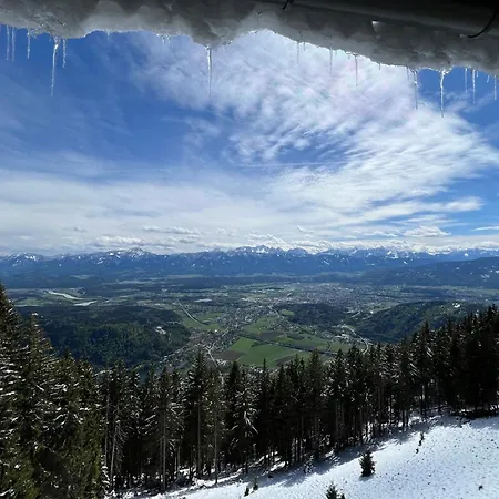 Gerlitzen, Kanzelhoehe, Ueber Den Wolken, Haus Enzian * Deutschberg
